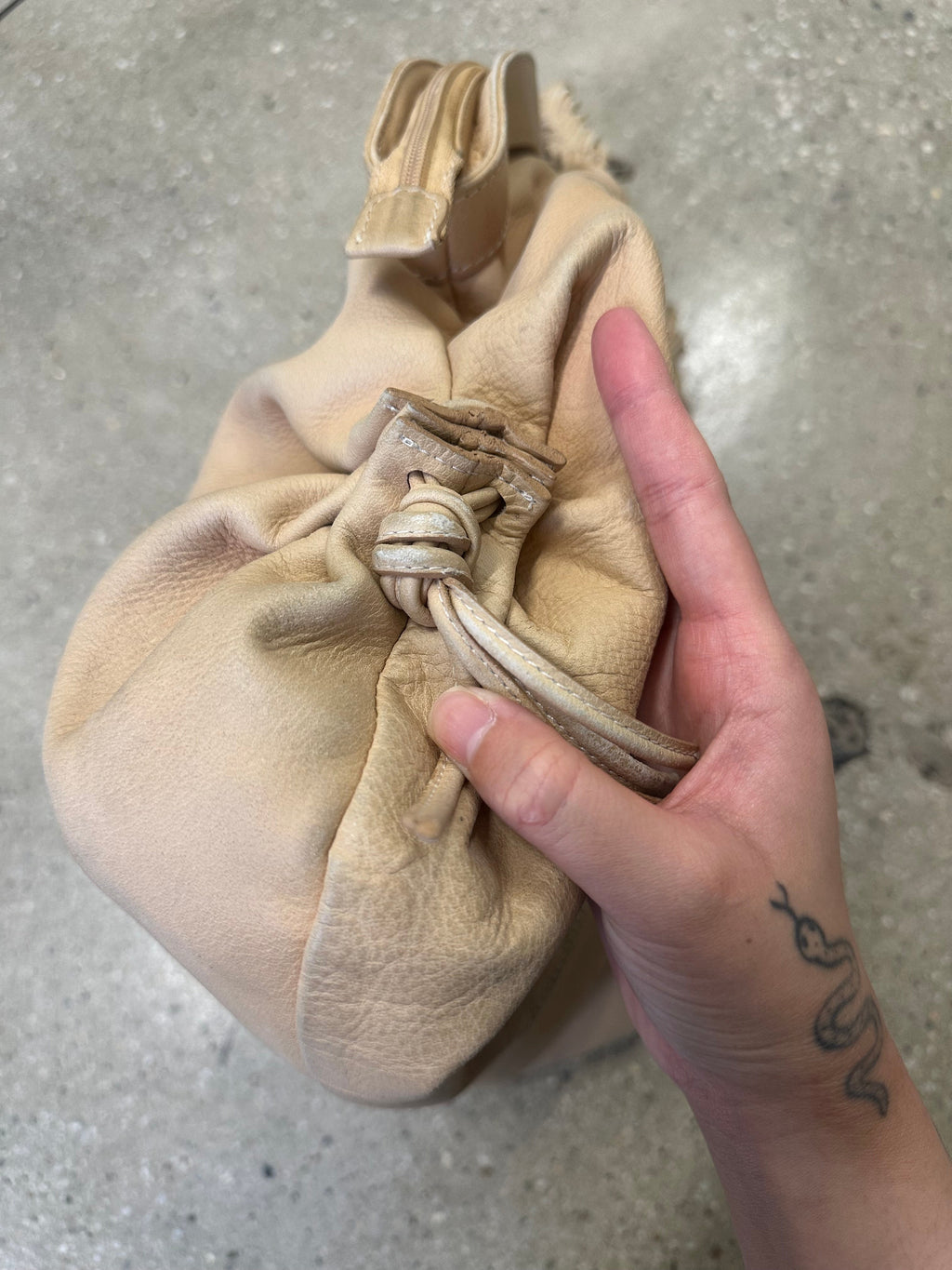 blumarine beige purse