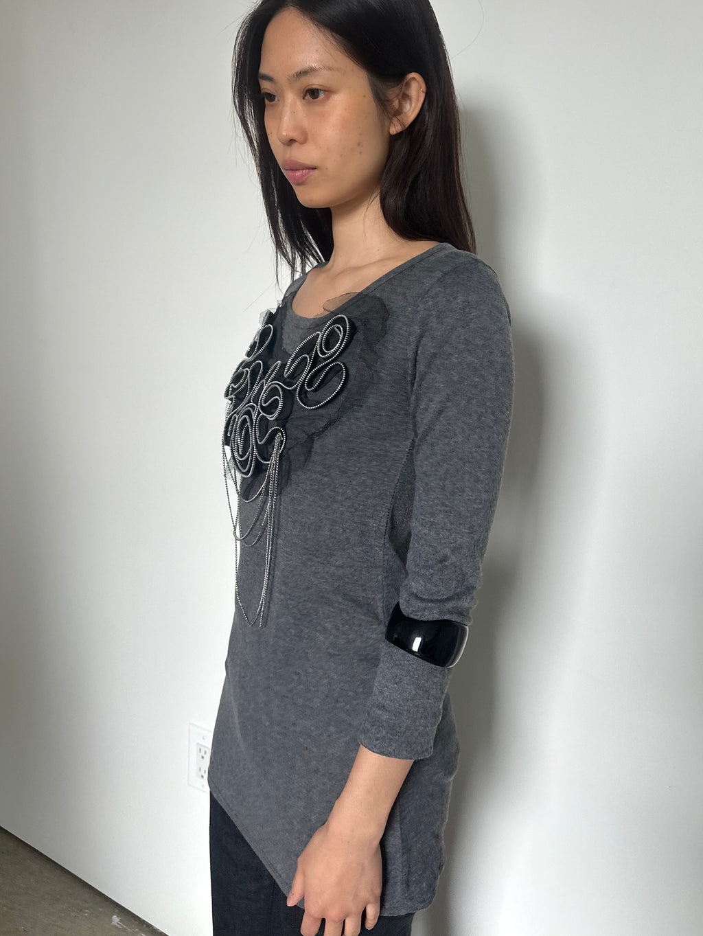 vintage zipper/chain detail top