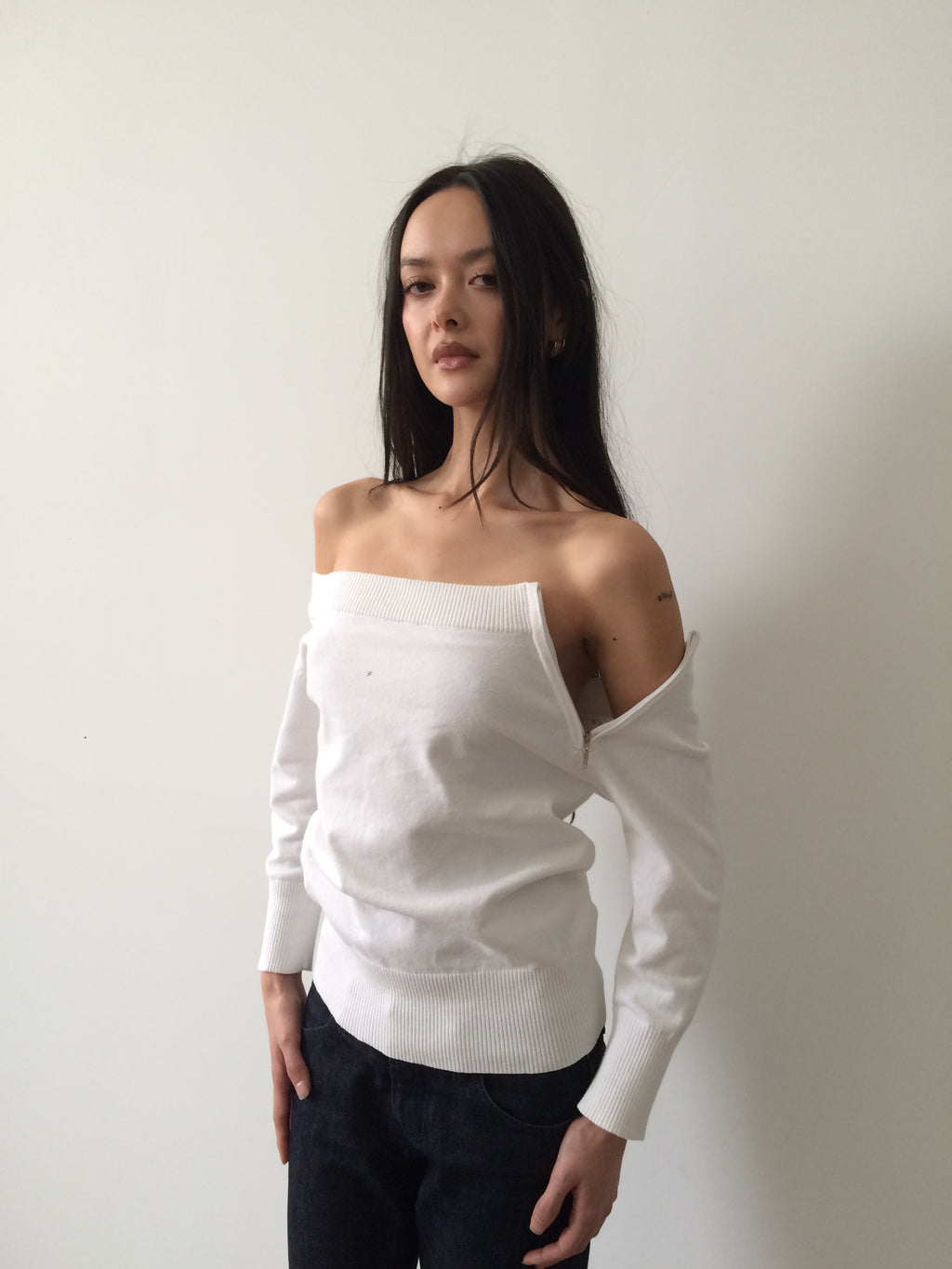vintage white zippered sweater