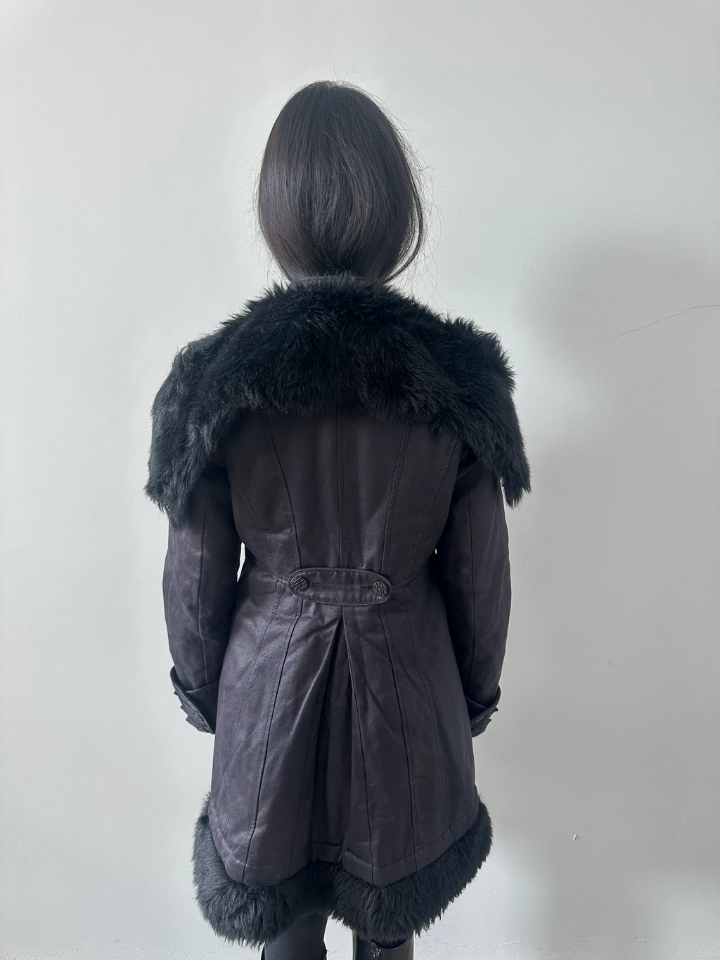 french brand napoleon midi coat with faux fur collar