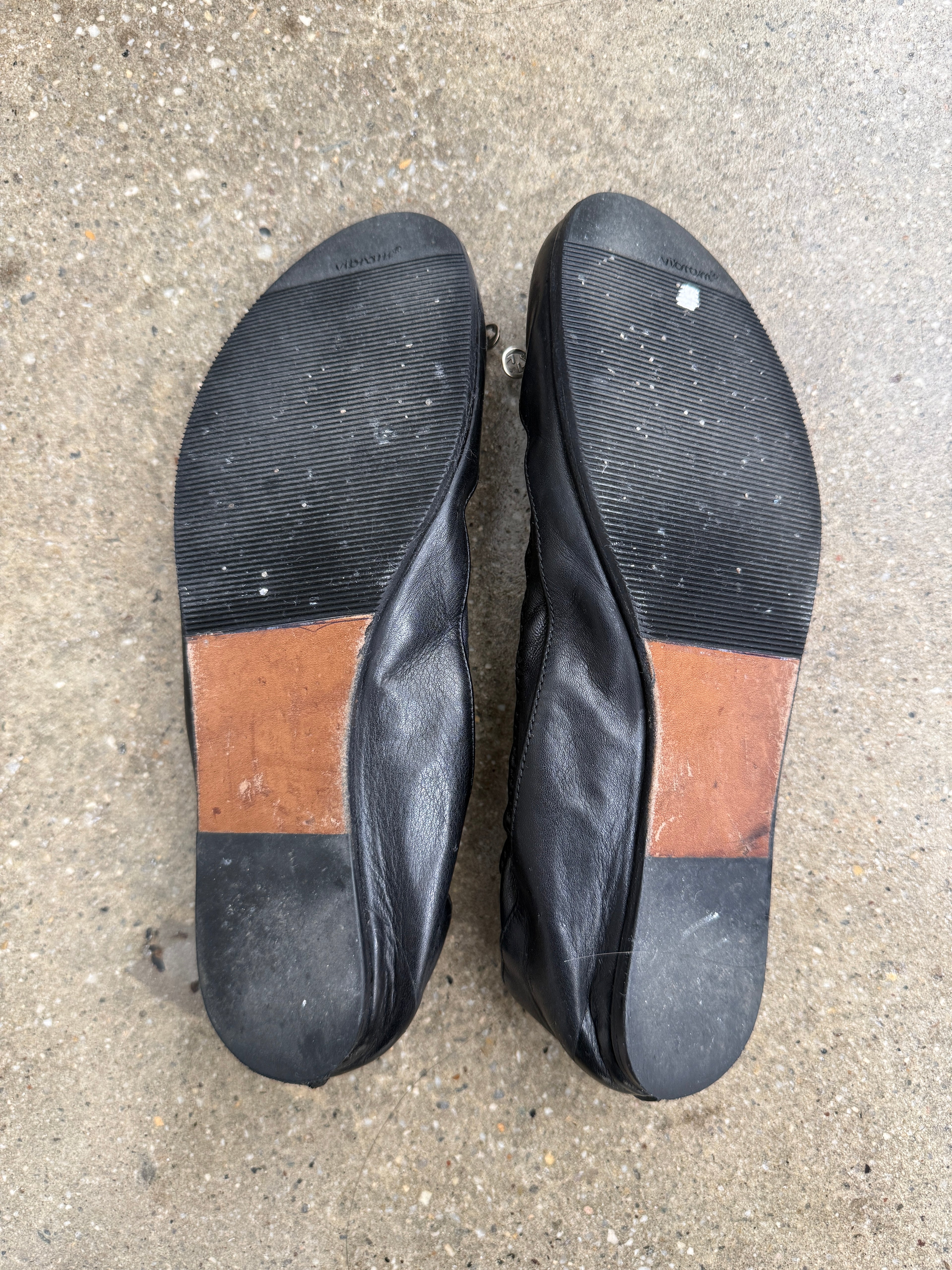 vintage gucci ballet flats US 5