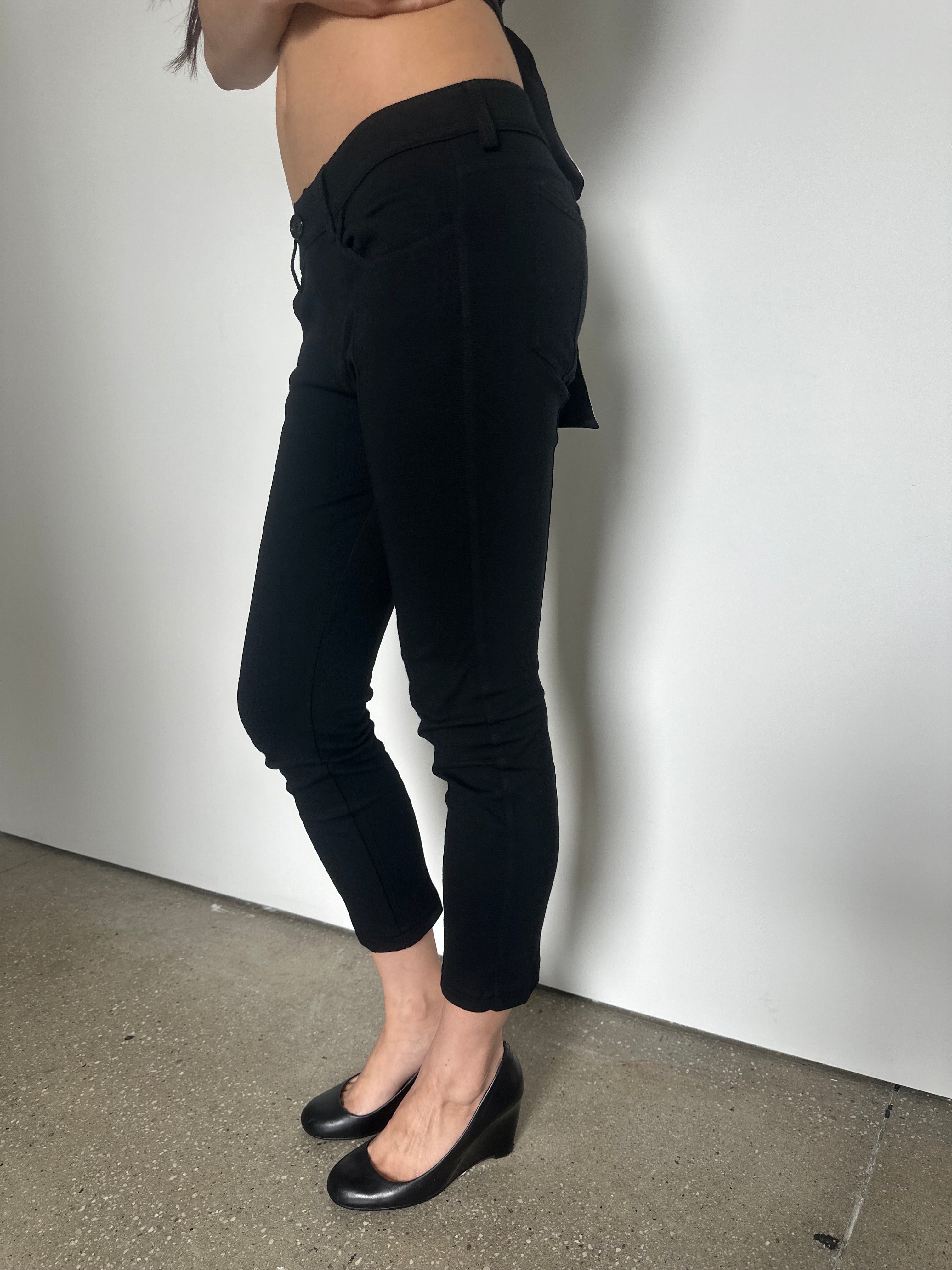 love moschino low rise stretchy capris