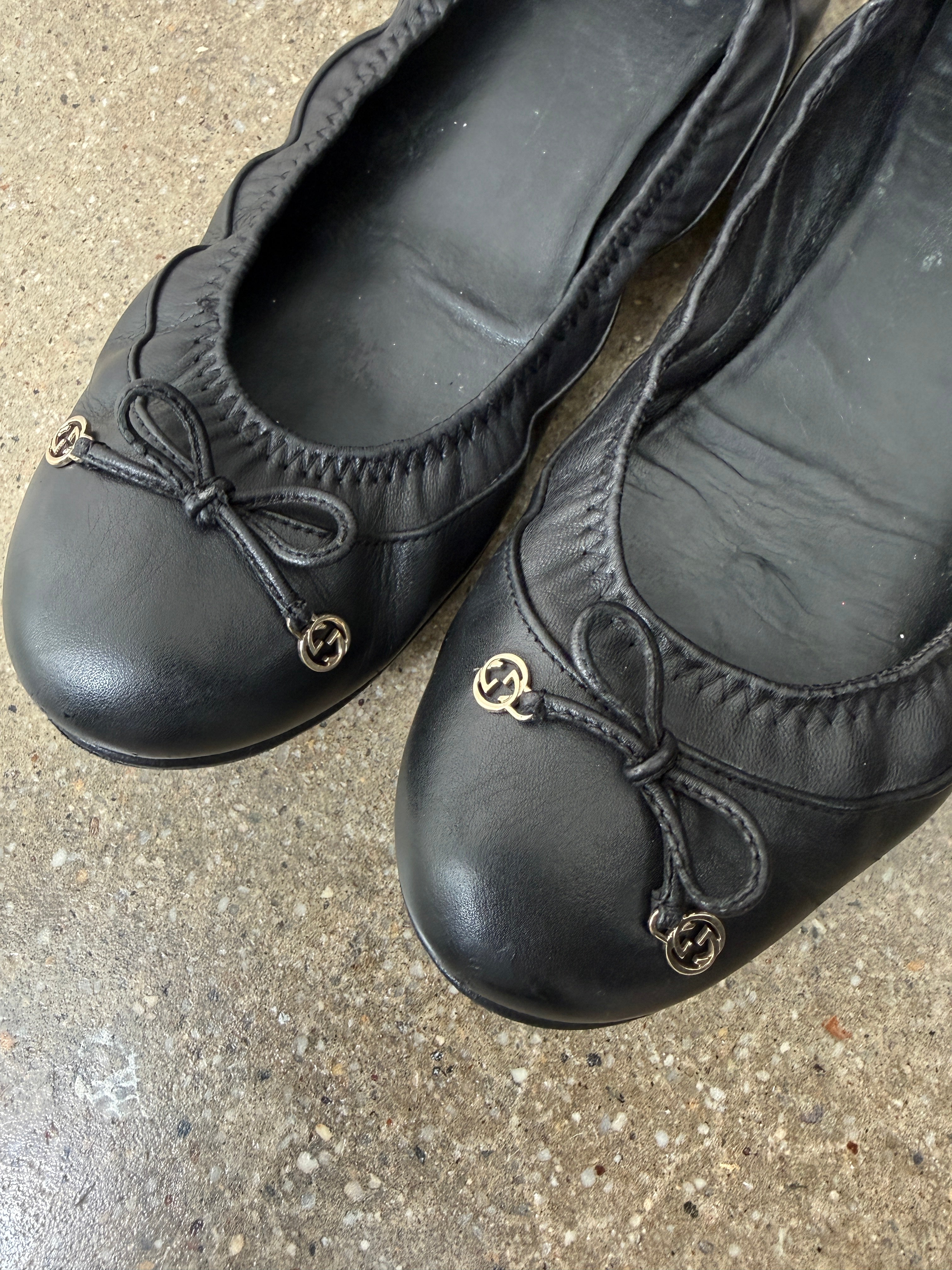 vintage gucci ballet flats US 5