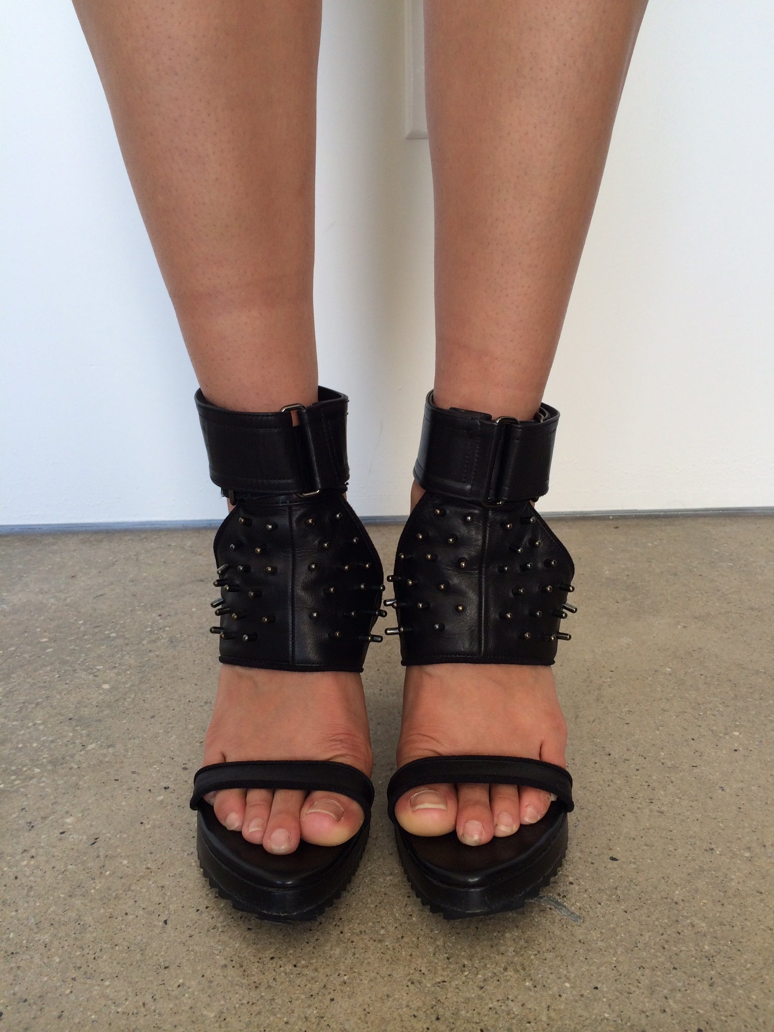 mihara yasuhiro sculptural studded heels size 8