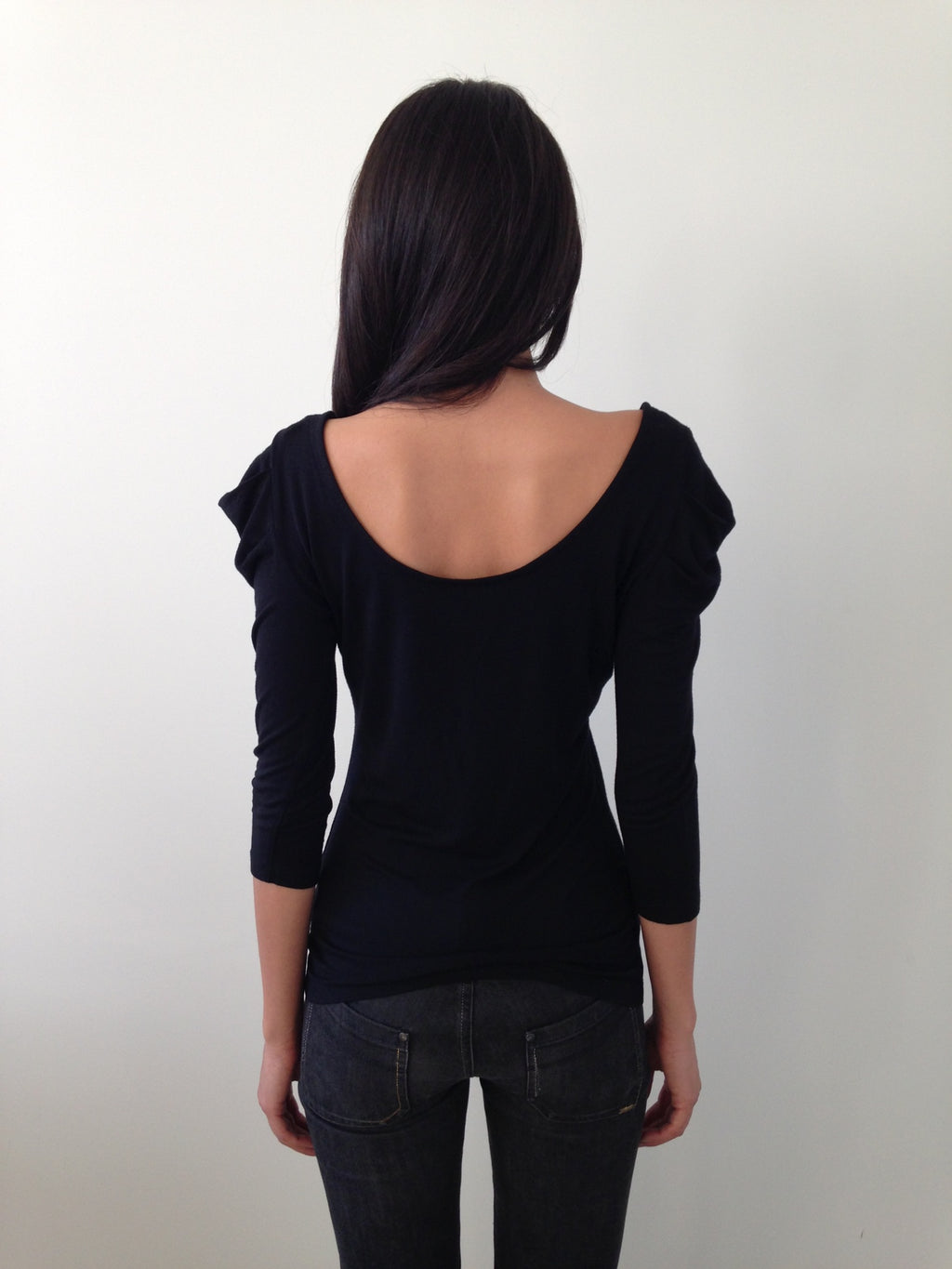 morgan de toi long sleeve necklace top