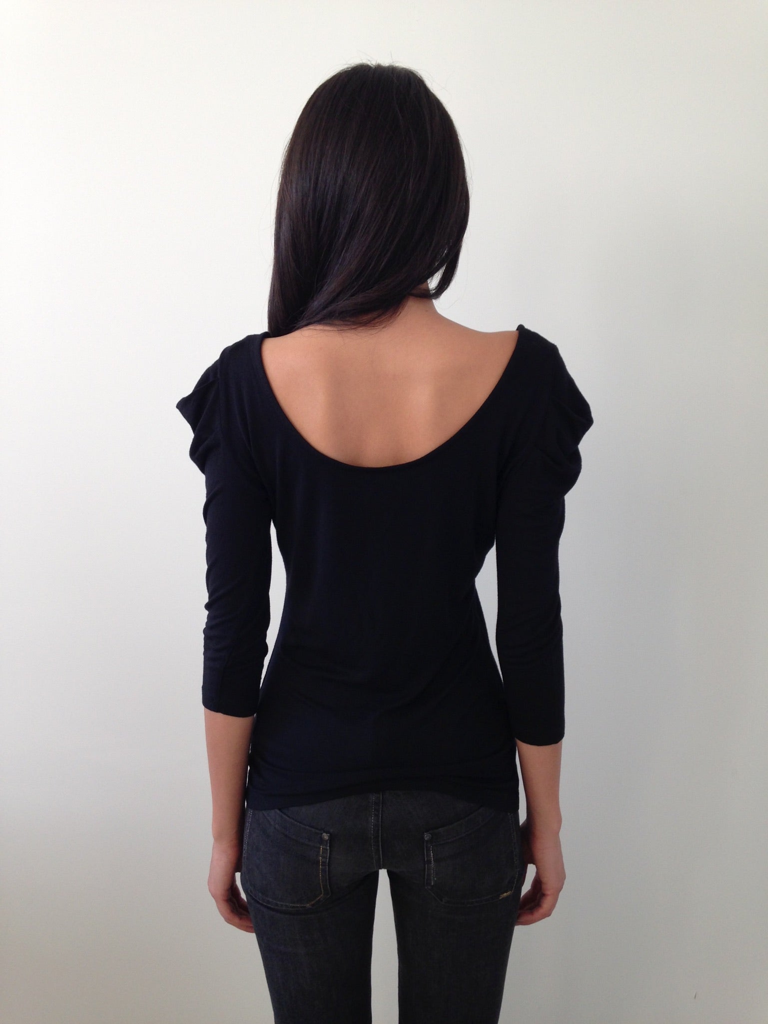 morgan de toi long sleeve necklace top