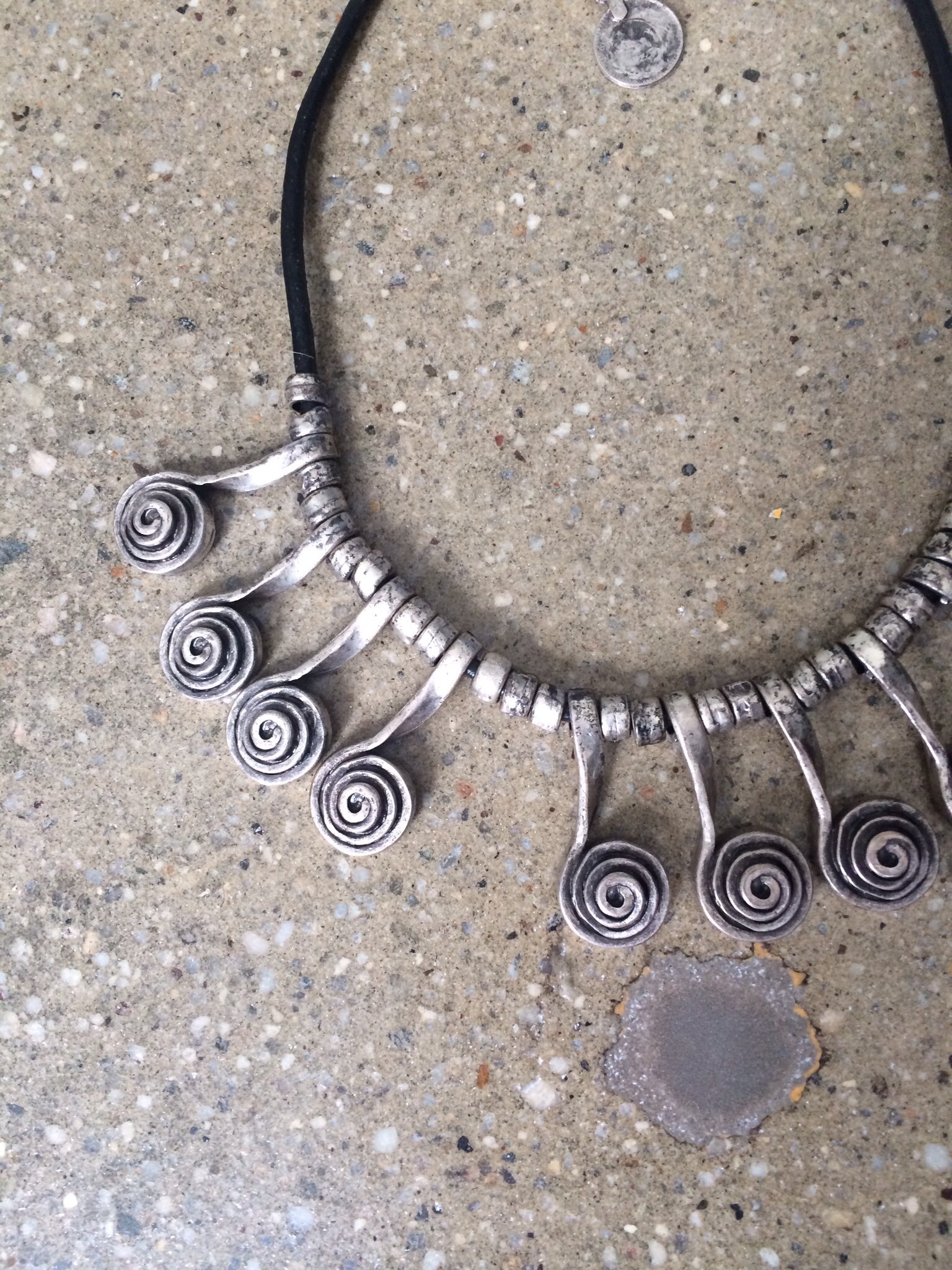 vintage swirl necklace
