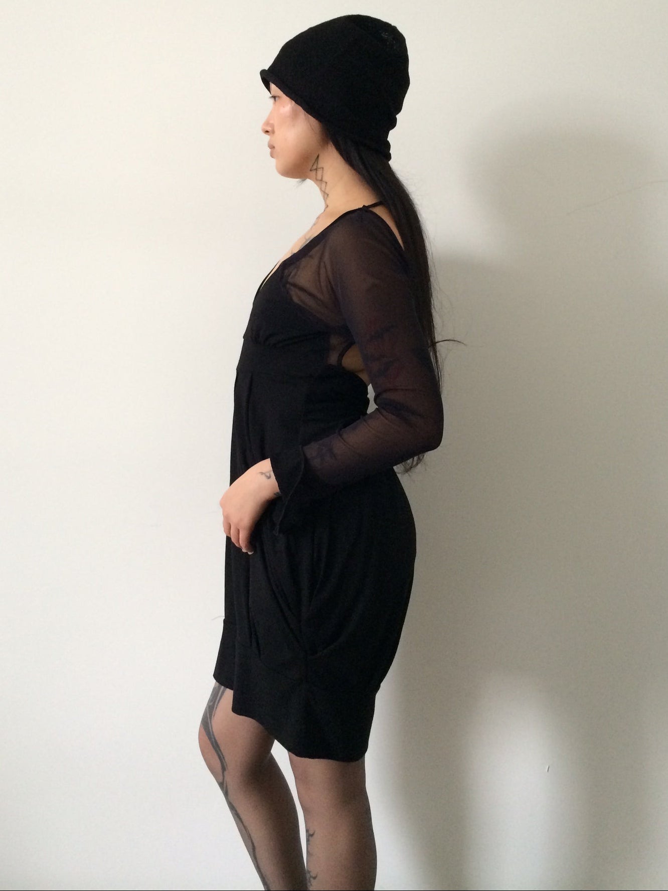 vintage long sleeve backless dress
